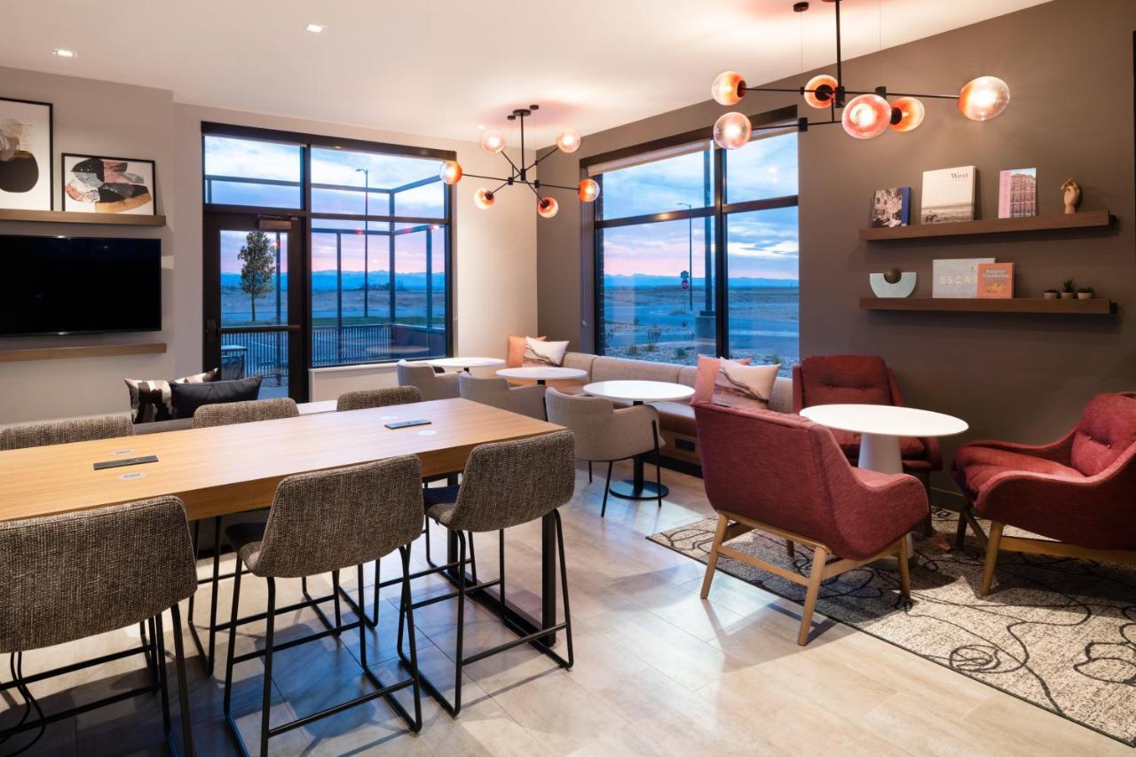 Atwell Suites - Denver Airport Tower Road By Ihg Exterior foto